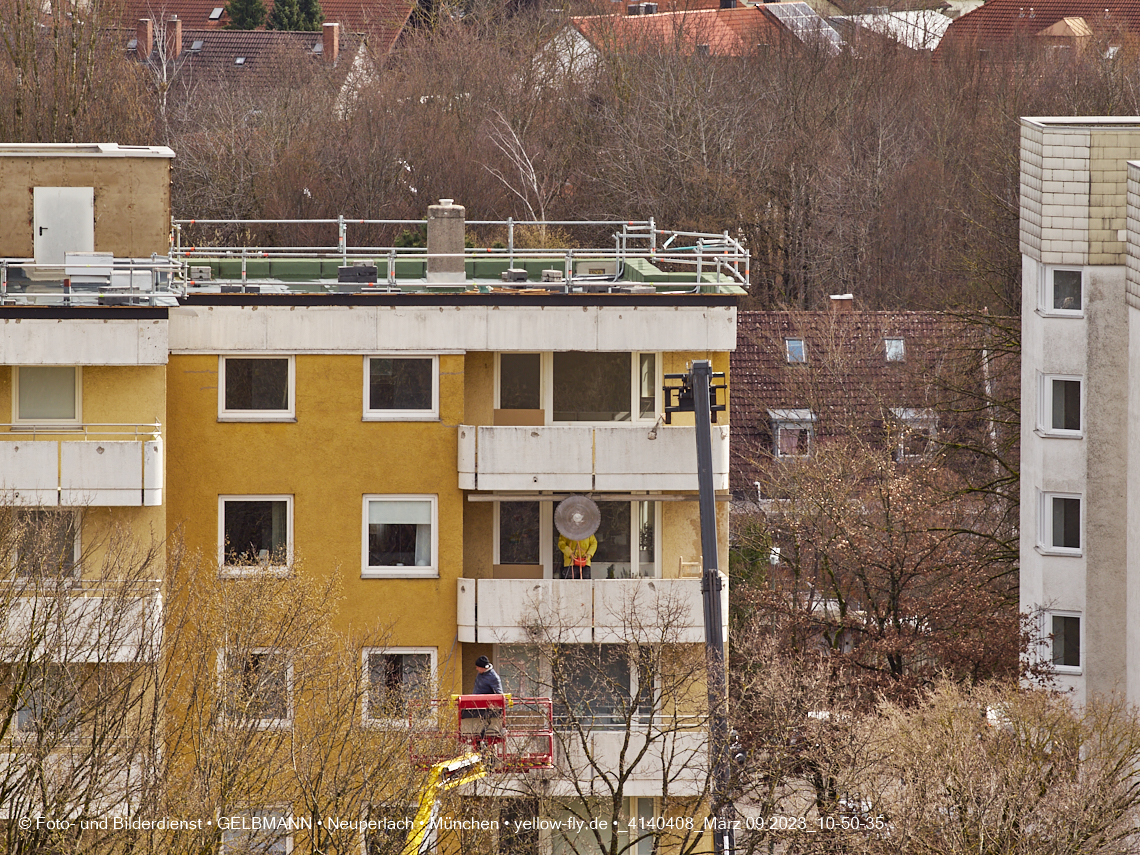 09.03.2023 - Fassadensanierung und Balkonentfernung am Karl-Marx-Ring 57c